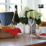 Meerzeit  An Der Ostsee, Sauna, Kamin, Free W-lan - Seaside -