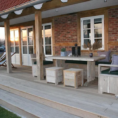 Holiday home Meerzeit